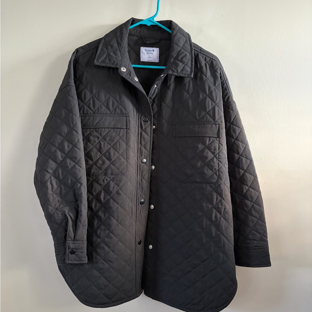 Old Navy Oversized Shacket Quilted Black